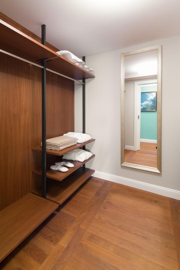Rubin Luxury Apartments (Adults Only) การ์โลวีวารี ภายนอก รูปภาพ